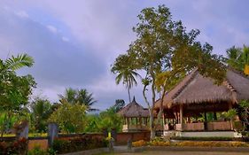 Hakiki Inn Bungalows